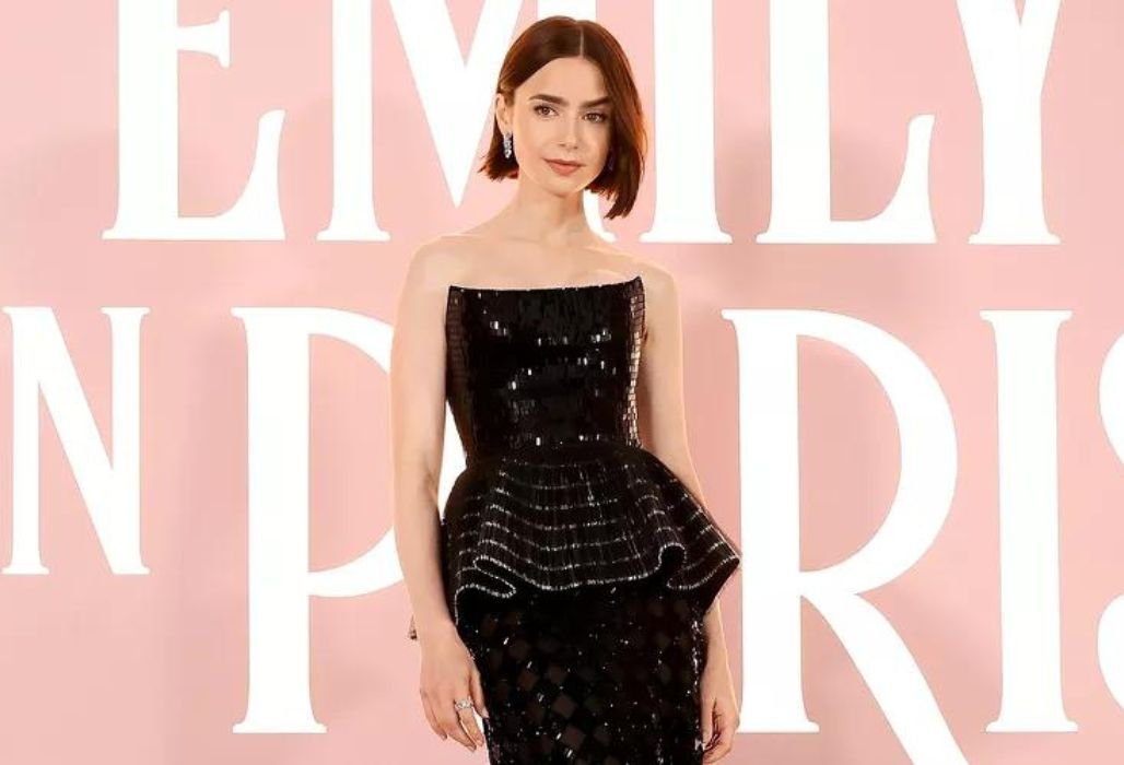 Lily Collins dazzles at the "Emily in Paris" Season 4 premier