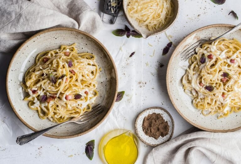 Creamy Vegan White Sauce Pasta A Dairy-Free Delight for Every Occasion