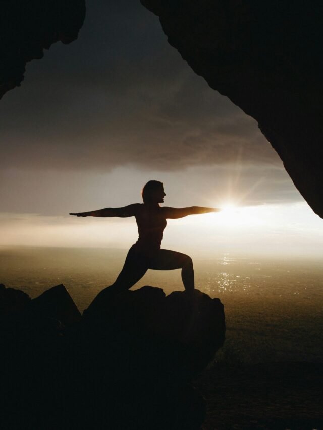 5 Benefits of Iyengar Yoga that are Unique