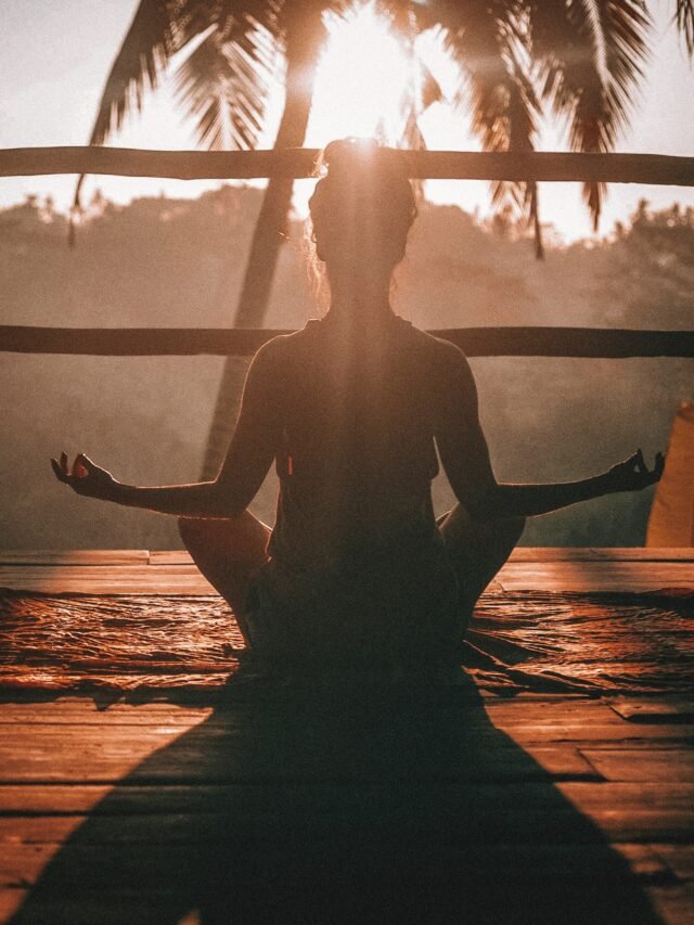 5 Easy Yoga Poses for Beginners